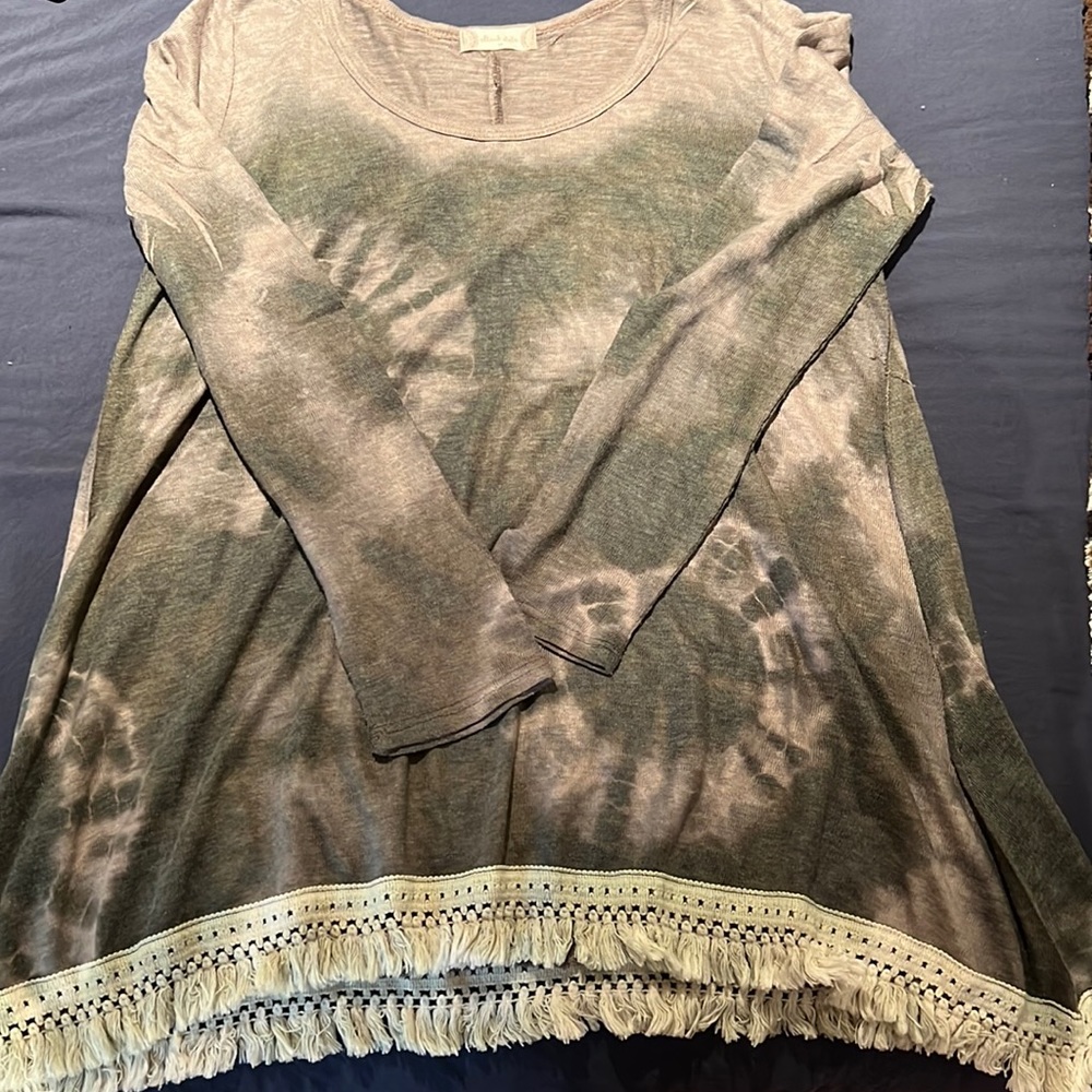 Long sleeve shirt